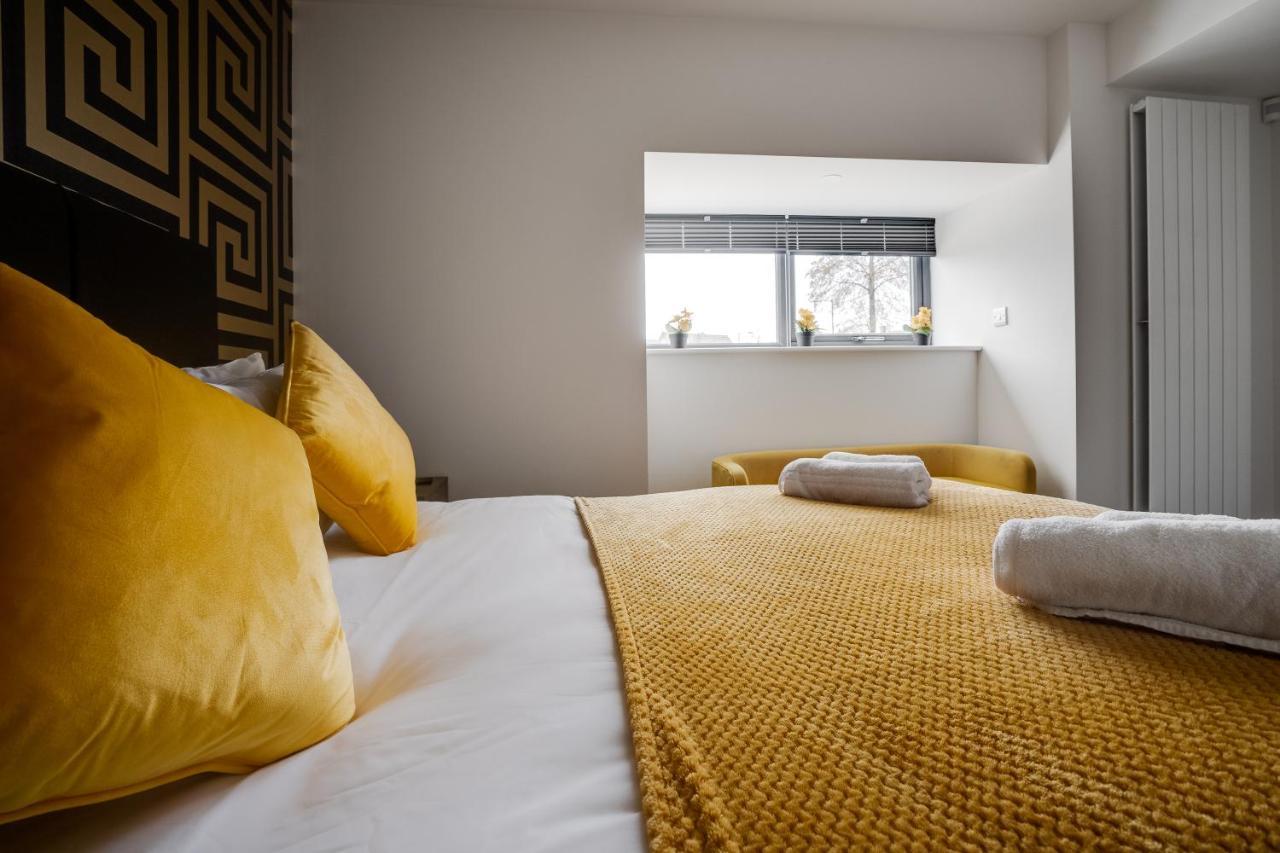 Victoria Home - 2 Bedroom Wi-Fi Parking Workers Хайд Экстерьер фото